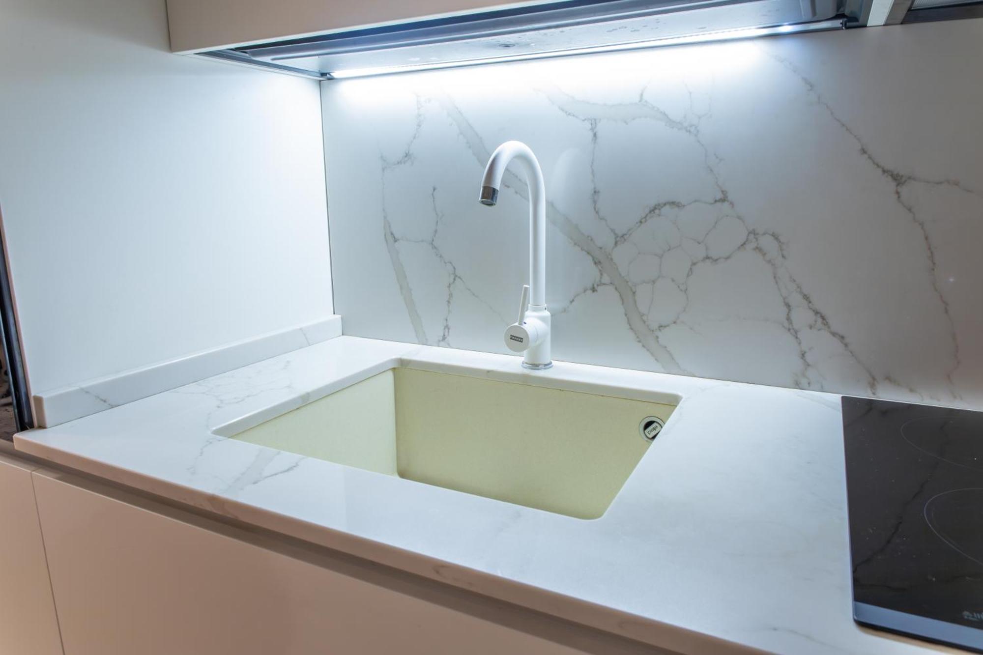 Apartament !Subway To Duomo! Modern Loft With Ac And Free Wifi Mediolan Zewnętrze zdjęcie