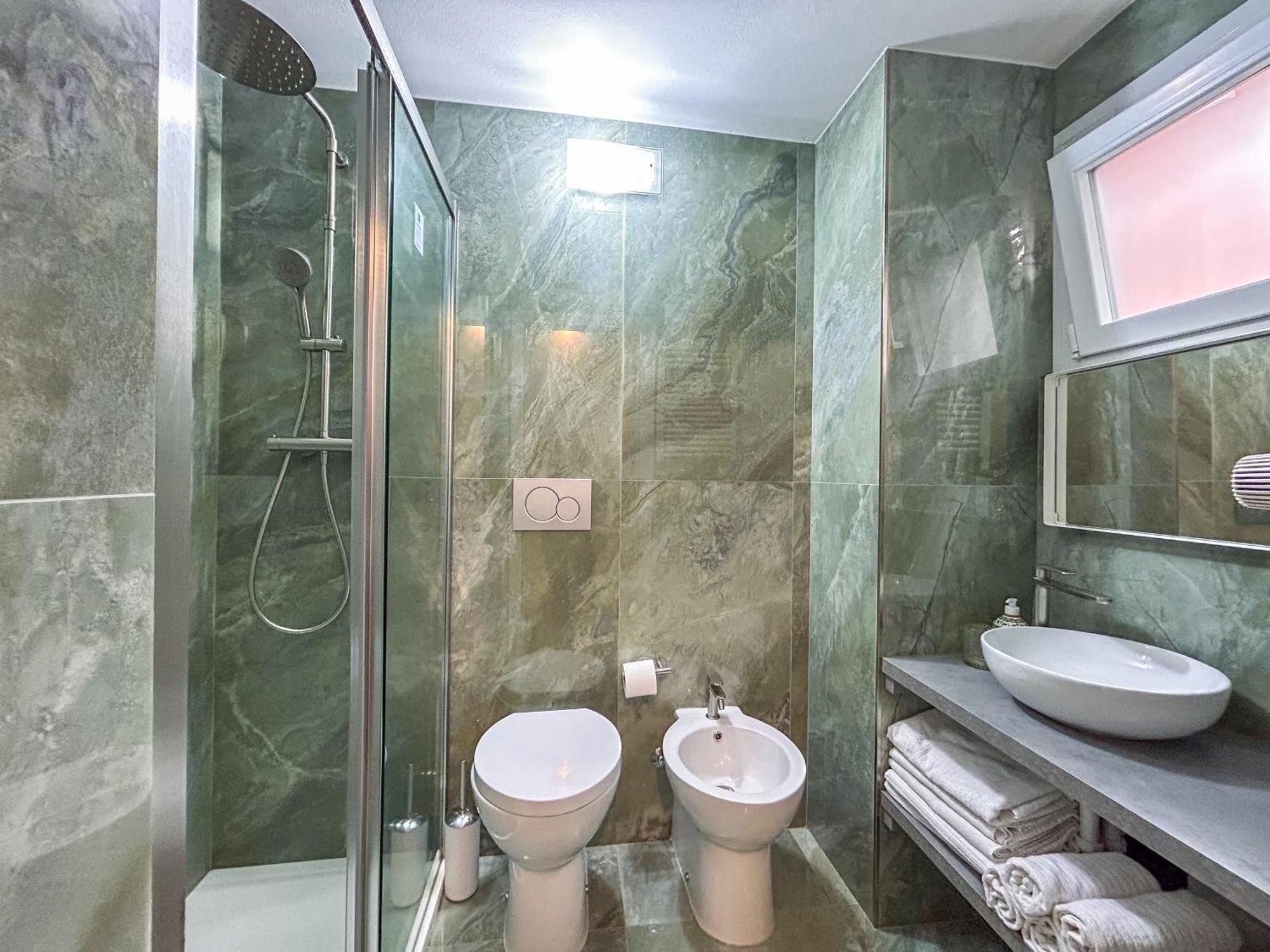 Apartament !Subway To Duomo! Modern Loft With Ac And Free Wifi Mediolan Zewnętrze zdjęcie